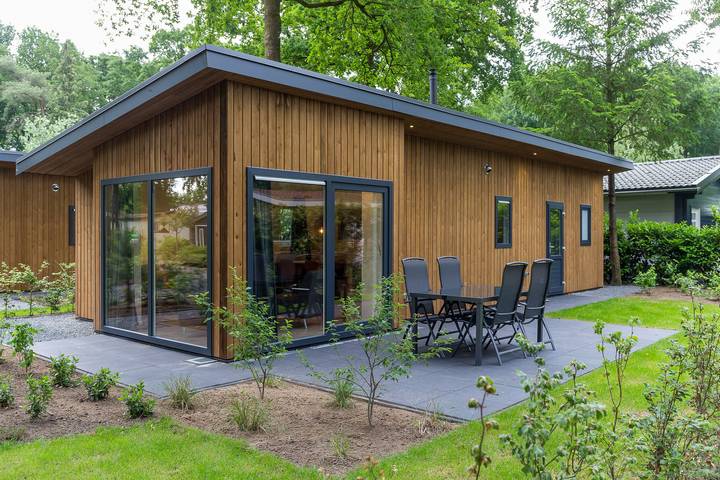 Lodge voor 4 personen, met tuin op de Veluwe
