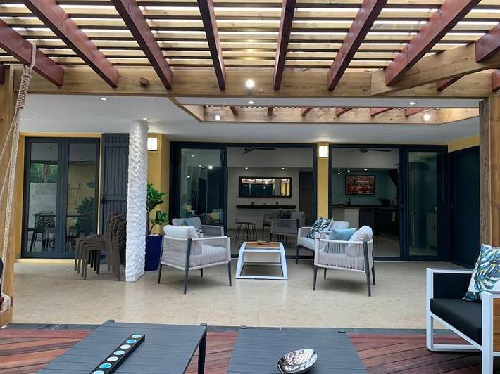 Villa pour 8 personnes, avec piscine et jardin