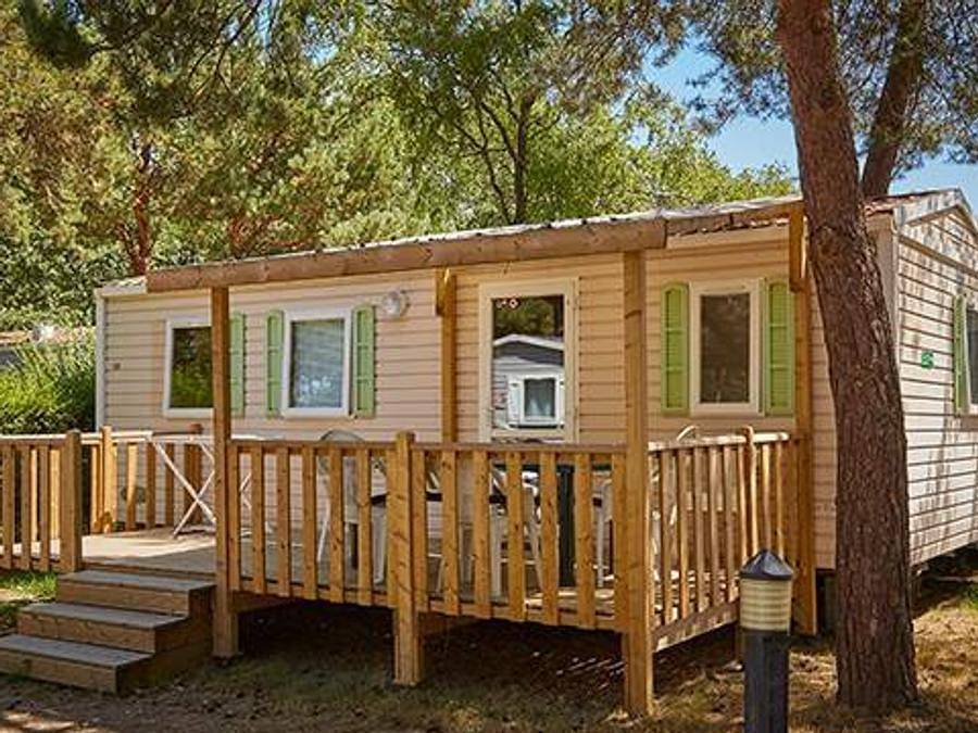 Camping La Marine - Mobilhome 4 personnes - Comfort | 2 Ch. | 4 Pers. | Terrasse surélevée in Le Grau-du-Roi, Côte d'Améthyste
