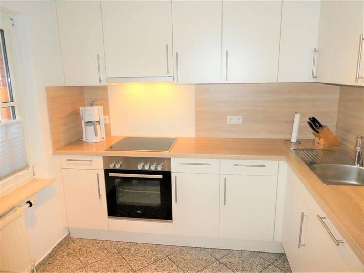 Ganze Wohnung, Ferienhaus Lüttje Fischerhuus: 400 m zum Strand, Terrasse & Wlan in Wyk auf Föhr (Stadt), Wyk auf Föhr