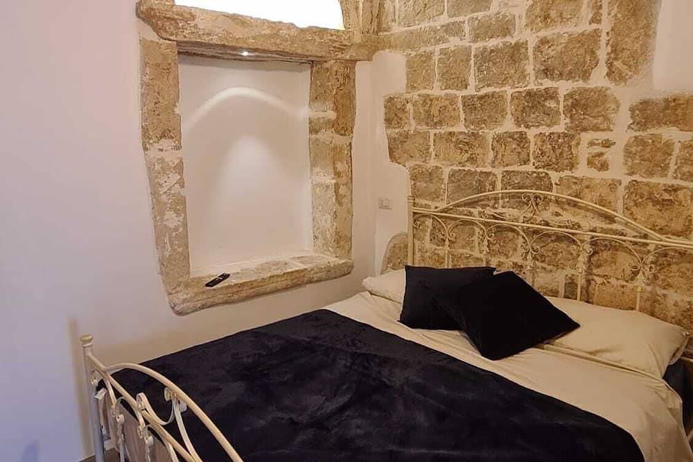 Entire apartment, Apartment in the historic center of Ceglie Messapica, the heart of the Itria valley in Ceglie Messapica, Salento