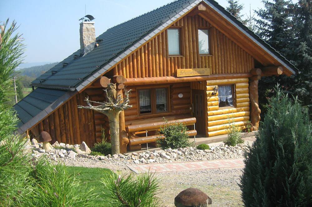 Gemütliches Holzblockbohlen Ferienhaus mit Kamin und Sauna im Vogtland in Mühlental, Chemnitz und Umgebung