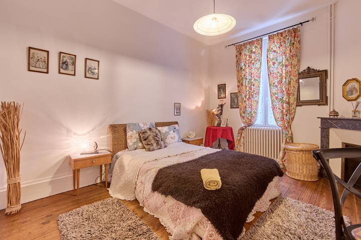 Casa de vacaciones para 12 personas con jardín in Agén, Quercy