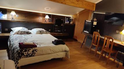 Hôtel pour 3 personnes, avec terrasse et jardin à Tendon (Vosges)