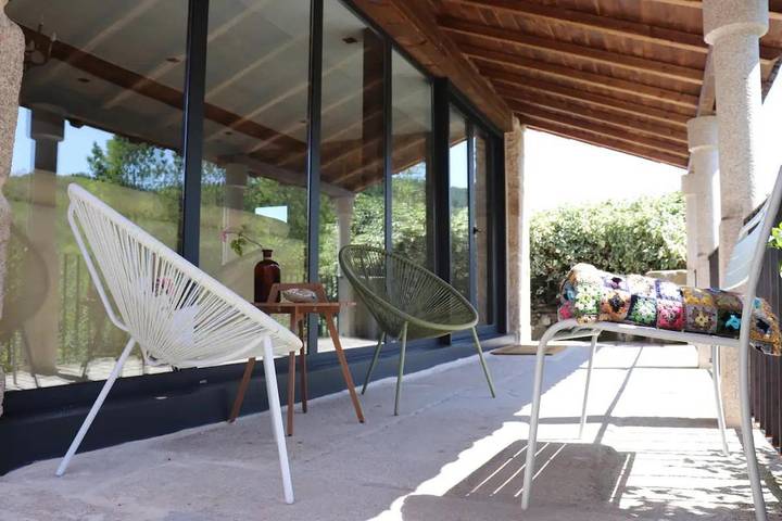 Casa de vacaciones para 4 personas, con jacuzzi además de jardín y balcón - 1