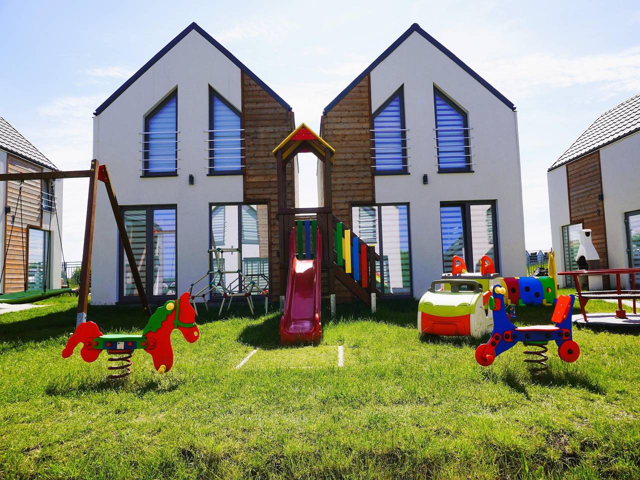 Dom wakacyjny Rewal przy plaży Bałtyckiej in Rewal, Powiat gryficki