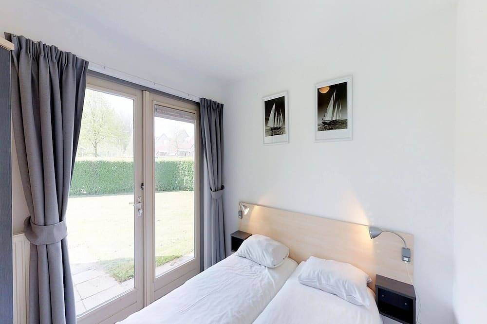 Villa am Wasser in den Niederlanden in Kortgene, Niederländische Nordsee