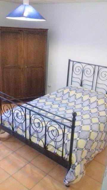 Gîte pour 6 personnes, avec vue ainsi que jardin et terrasse, animaux acceptés à Pesmes