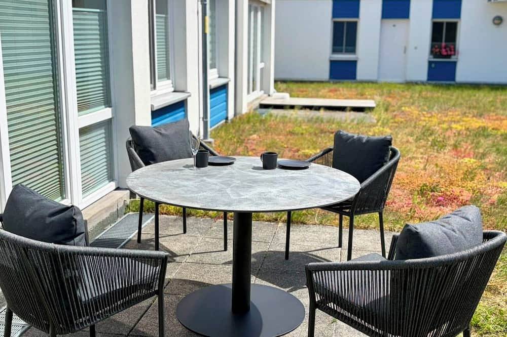 Ganze Wohnung, Apartmenthaus Arkona Vitte nur ca. 200m zum Strand, Wlan, 2-4 Personen in Hiddensee, Vorpommern-Rügen