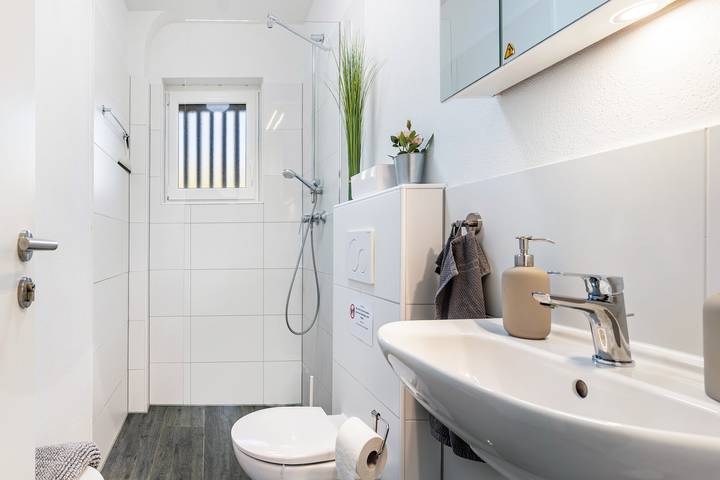 Chambre 'Doppelzimmer 2' avec Terrasse partagée, Jardin partagé et Wi-Fi in Dielheim, Kraichgau