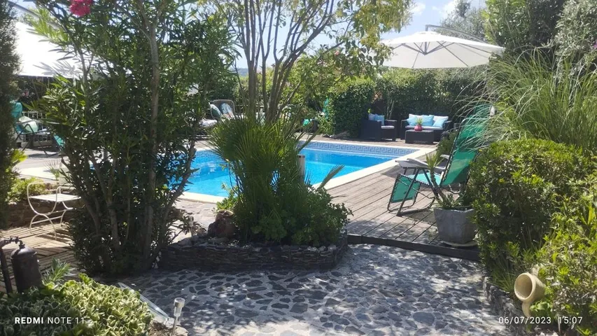 Maison de vacances pour 4 personnes, avec vue et piscine ainsi que terrasse et jardin - 1