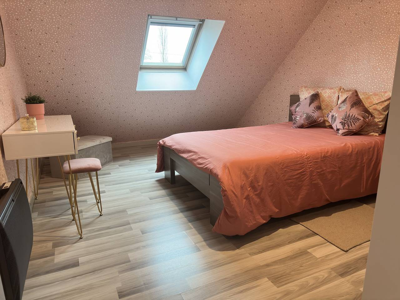 Gemütliches Haus in Andres + Parkplatz in Andres, Calais und Umgebung