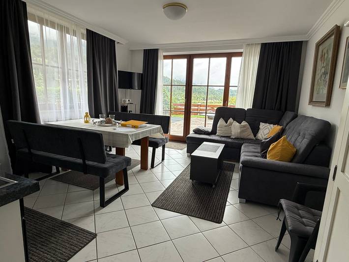 Ferienwohnung für 4 Personen, mit Ausblick und Terrasse, mit Haustier in Alpenwelt Karwendel - 4