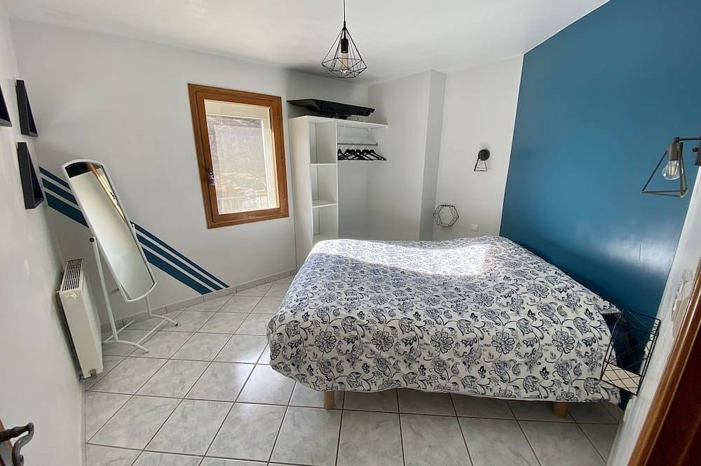 House classified 5 ***** with swimming pool in the heart of the Jabron valley in Les Omergues, Région de Forcalquier