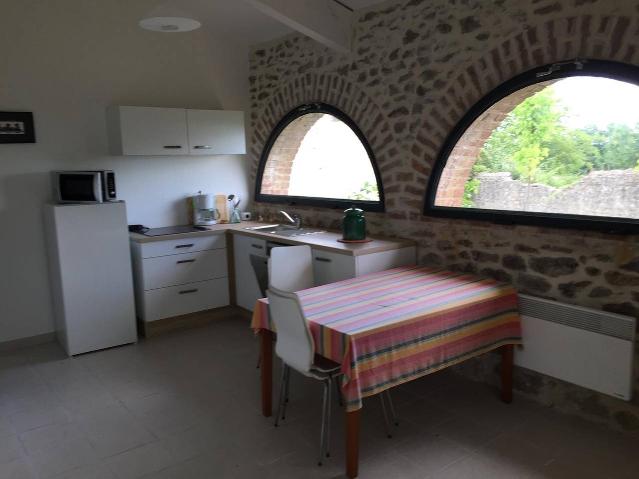 Gîte sur grande propriété avec vue montagne, piscine privée et Wi-Fi in Saint-Victor-de-Malcap, Parc national des Cévennes
