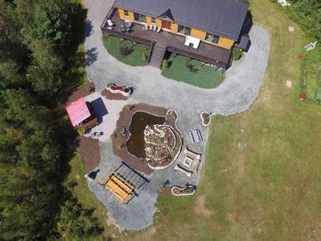 Vacation Home for 17 Guests in Carroll, White Mountain National Forest, Picture 4