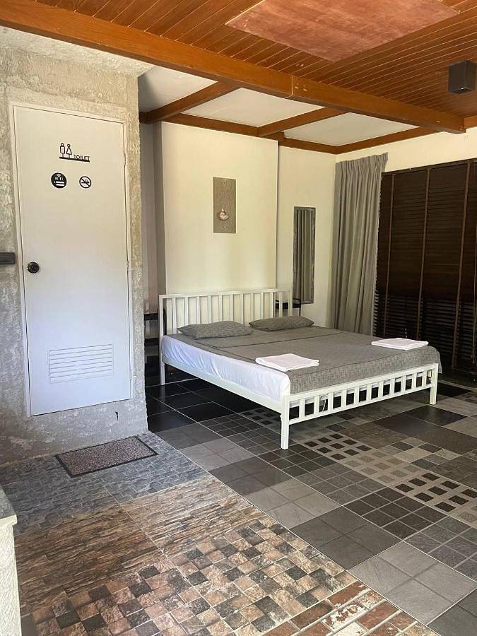 Gjestehus for 2 personer, med hage og utsikt i Phuket