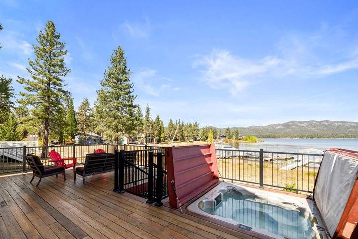 Maison de vacances pour 10 personnes, avec vue sur le lac et terrasse, animaux acceptés - 1