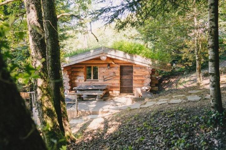 Chalet pour 4 personnes, avec jardin ainsi que jacuzzi et sauna