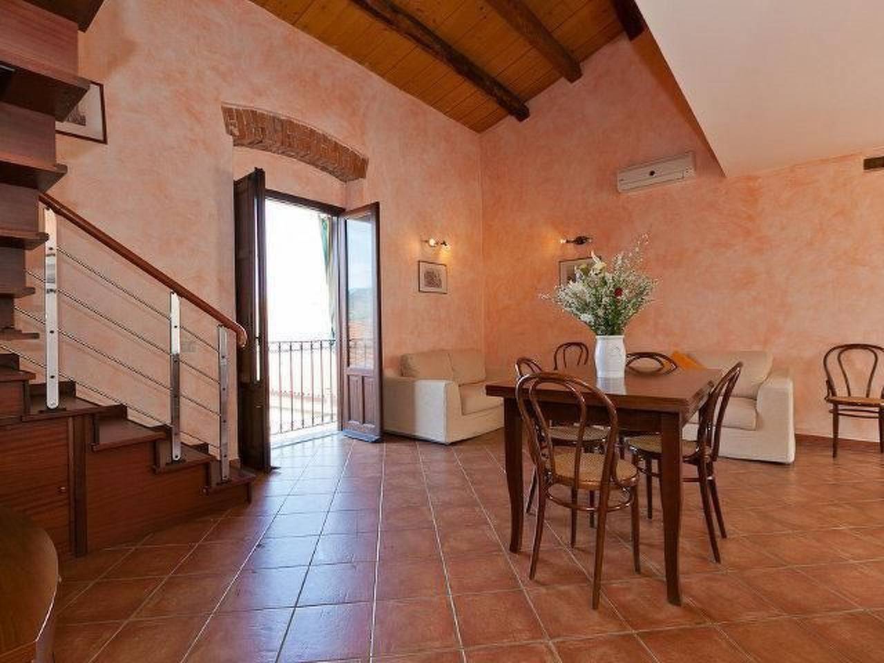 Entire apartment, Terrasse des Zentrums in Cefalù, Cefalù (Municipality)