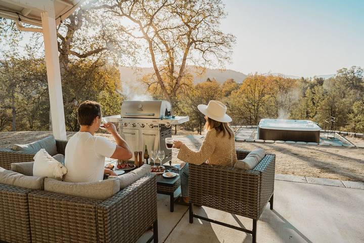 Glamping for 6 people, with garden and balcony, child-friendly in California