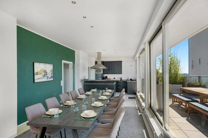 Ferienwohnung für 12 Personen, mit Balkon und Whirlpool in Mönchengladbach - 2