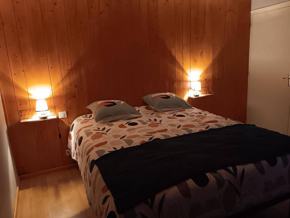 Appartement entier, Classic Apartment in Mandailles-Saint-Julien, Région d'Aurillac