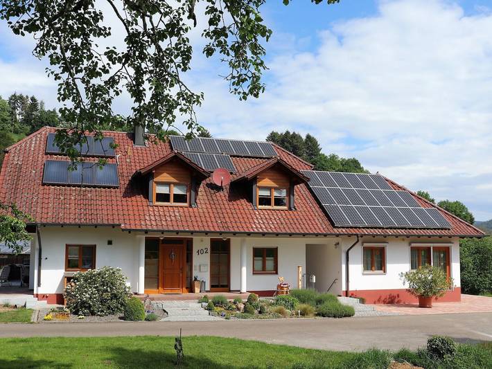 Ferienwohnung für 4 Personen, mit Balkon/Terrasse und Terrasse - 1