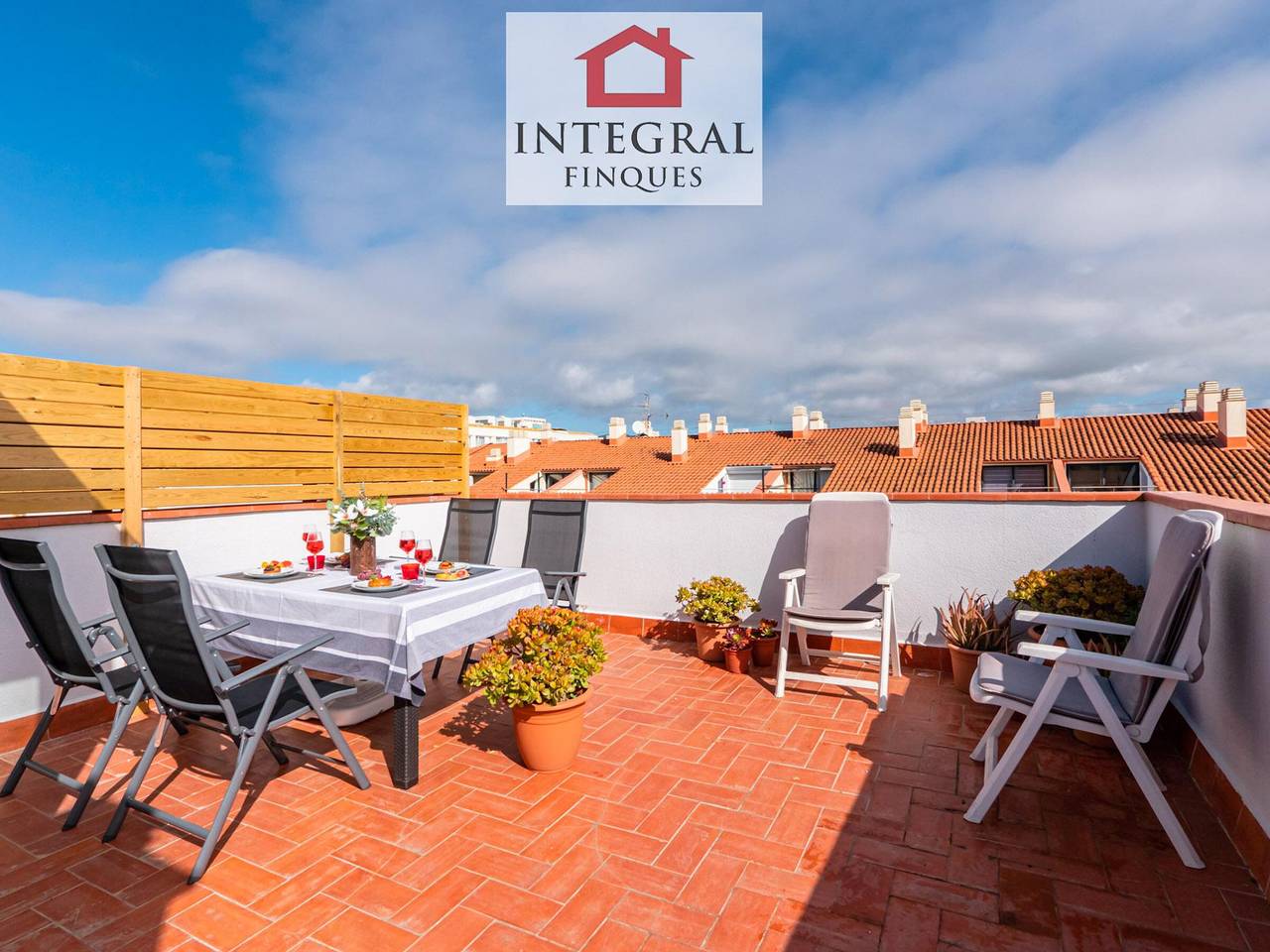 Appartement entier, Duplex à 50m de la plage avec terrasse, climatisation et parking - Palamós in Palamós, Costa Brava