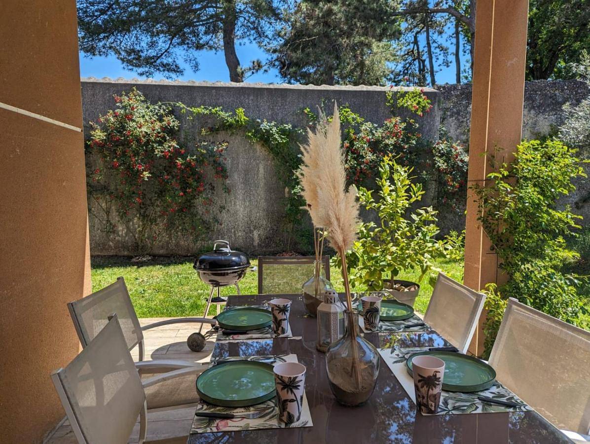 Two-Bedroom House in Bourg-de-Péage, Région de Valence