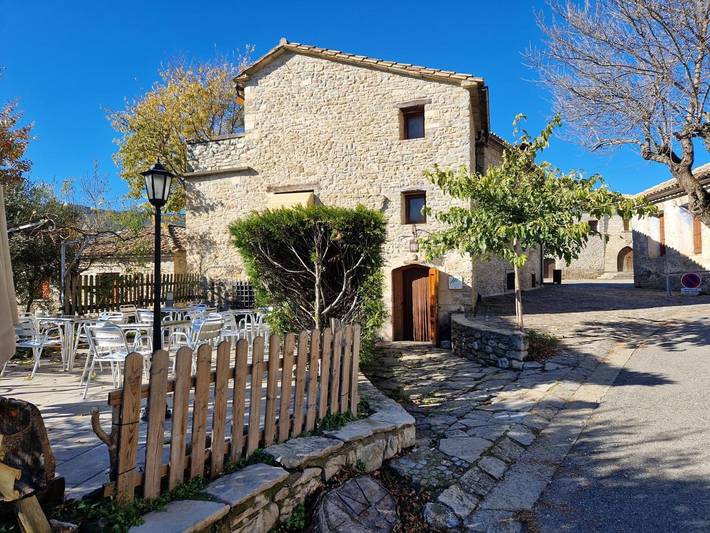 Maison de campagne pour 3 personnes, avec terrasse et vue, animaux acceptés dans Lecina