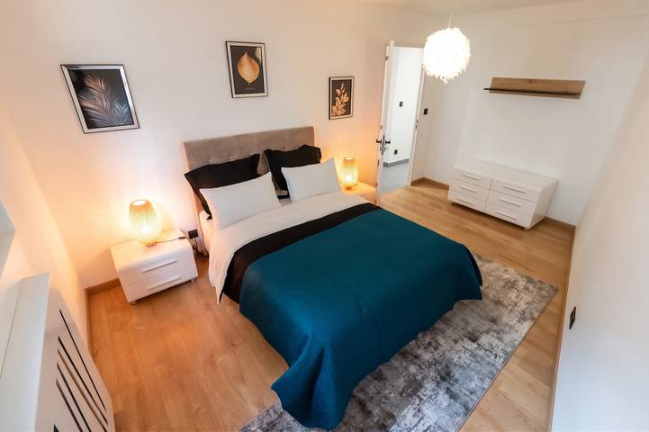 Apartamento entero, Apartamento espacioso cerca del centro de Villeurbanne in Villeurbanne, Lyon region