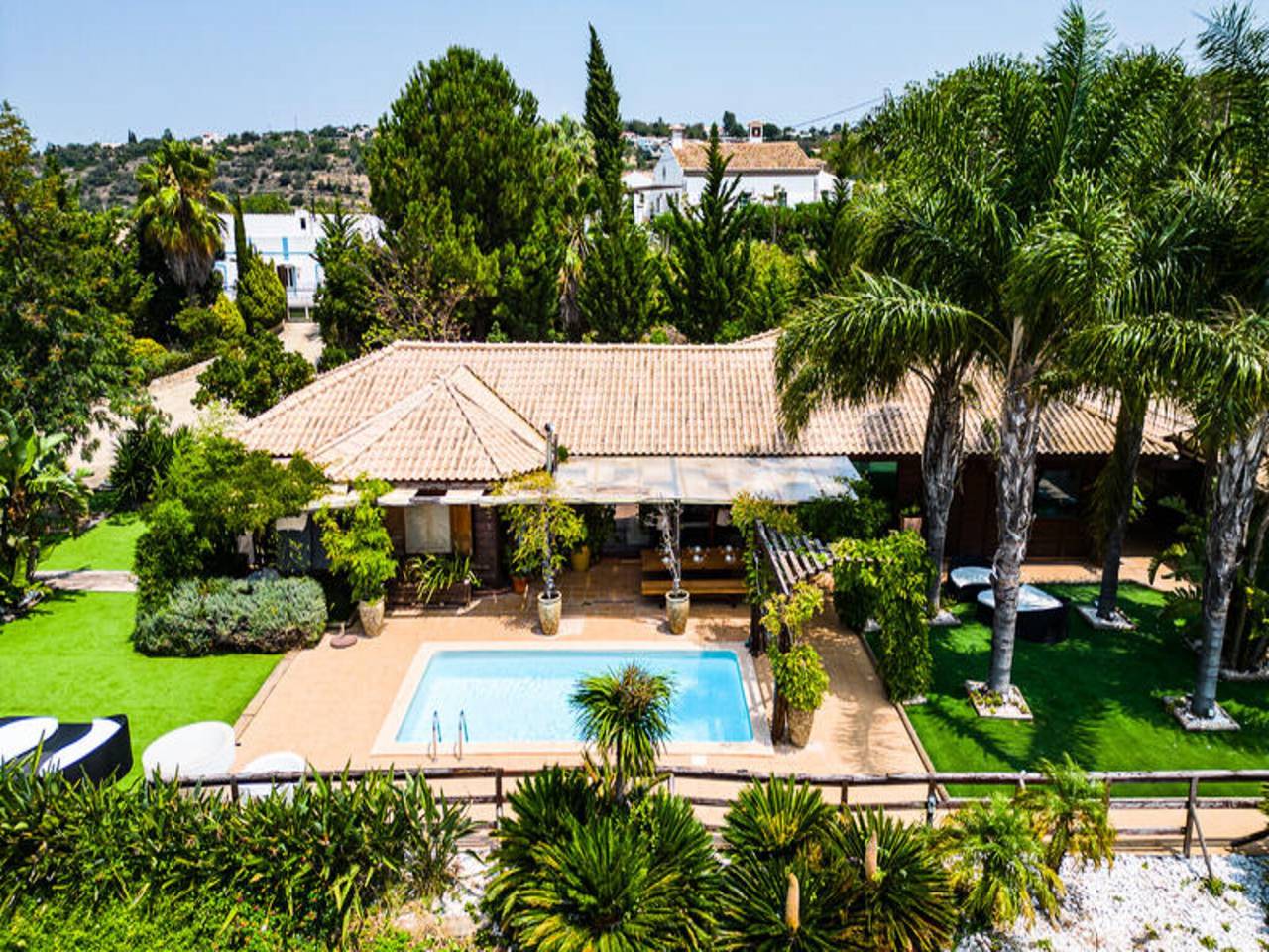 Casa De Férias para 7 Pessoas em Boliqueime, Distrito de Faro