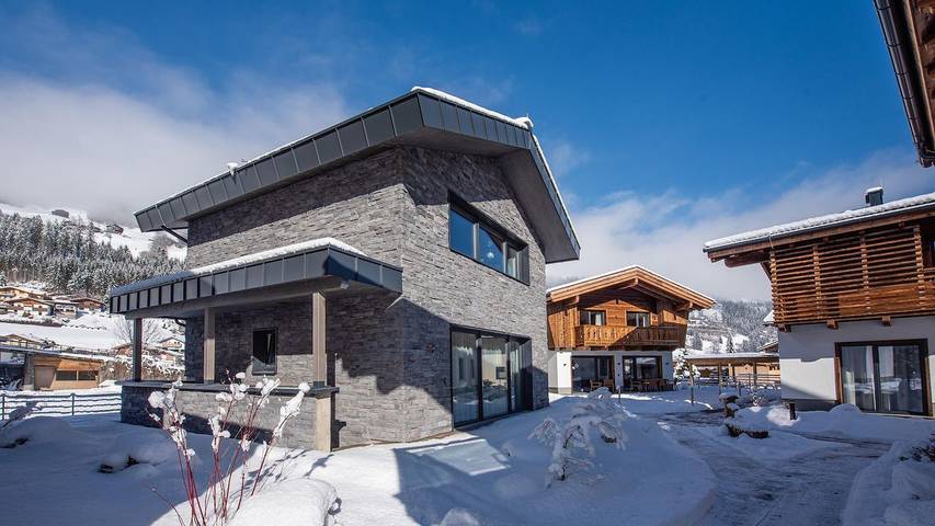 Chalet für 5 Personen, mit Sauna und Terrasse in Wald im Pinzgau