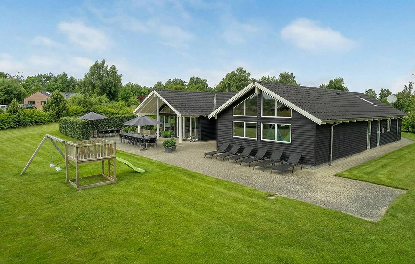 Ferienhaus für 18 Personen mit Pool in Tisvilde, Kattegat Küste