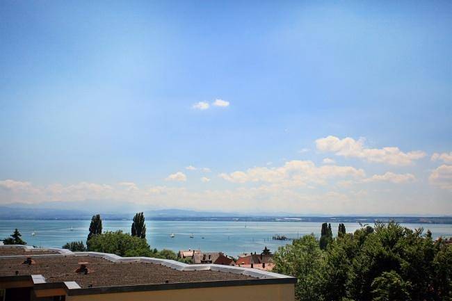 Ferienwohnung für 4 Personen, mit Balkon und Seeblick