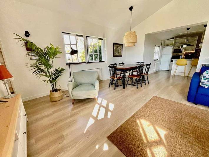 Apartamento para 4 personas, con terraza en Muros de Nalón