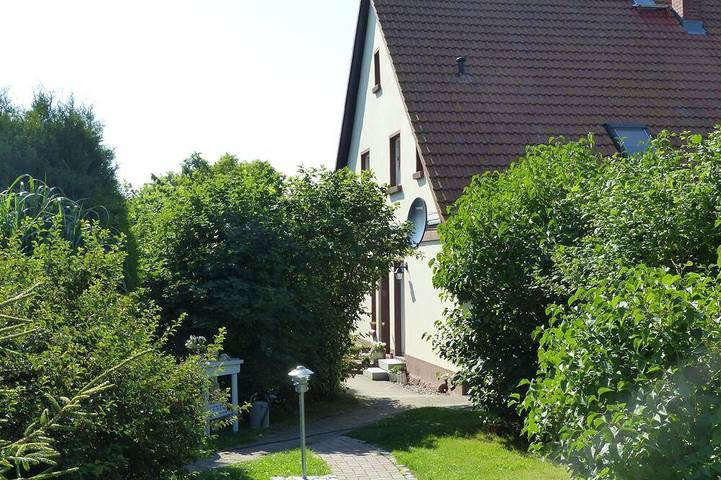 Ferienwohnung für 3 Personen, mit Terrasse und Garten in Ralswiek - 4