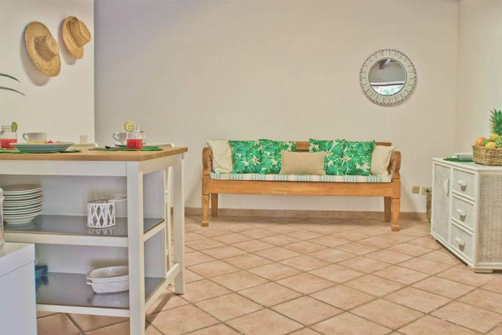 Location de vacances pour 6 personnes, avec Balcon/Terrasse et Jardin en Sardaigne