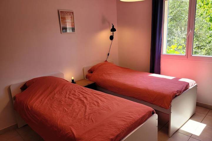 Location de vacances pour 6 personnes, avec piscine, animaux acceptés à Peypin - 3