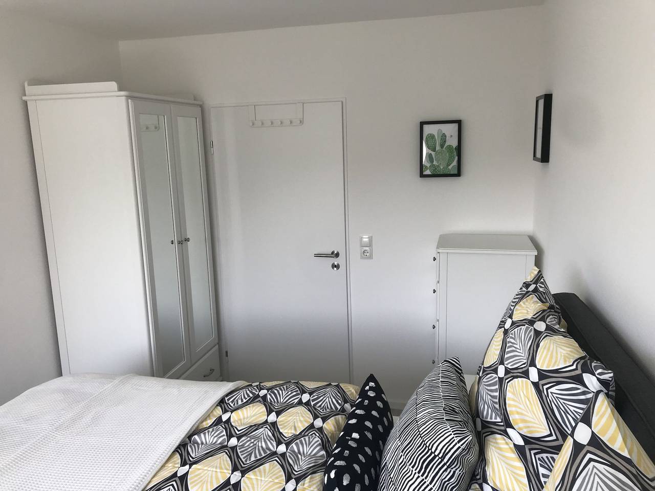 Ganze Wohnung, Ferienwohnung 'Saschas' mit Seeblick, Balkon und Wi-Fi in Überlingen, Region Bodensee-Oberschwaben