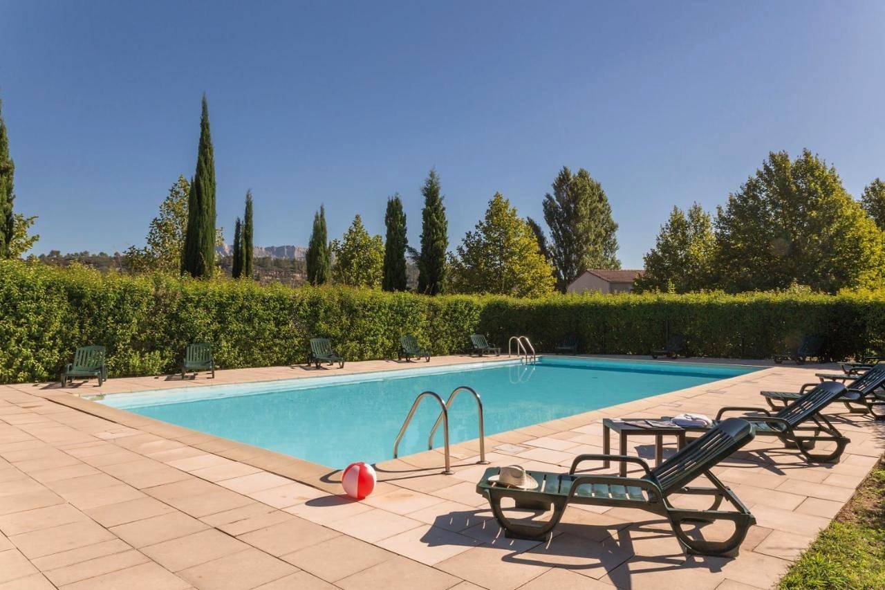Two-Bedroom Holiday Home in Fuveau, Côte méditerranéenne (France)