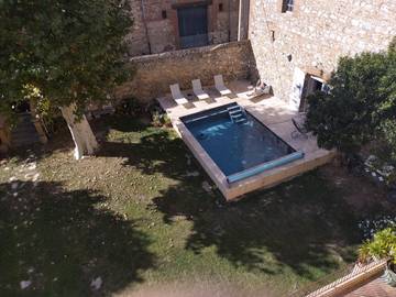 Gîte pour 4 personnes, avec piscine et jardin à Claira