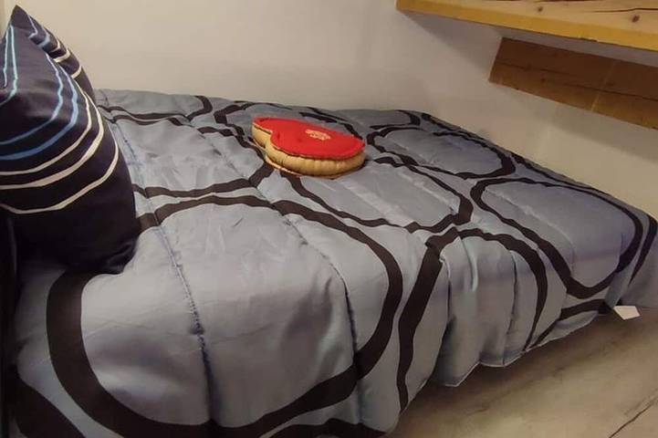 Gîte pour 4 personnes, avec jardin et terrasse, animaux acceptés à Sainte-Cécile-d'Andorge - 2