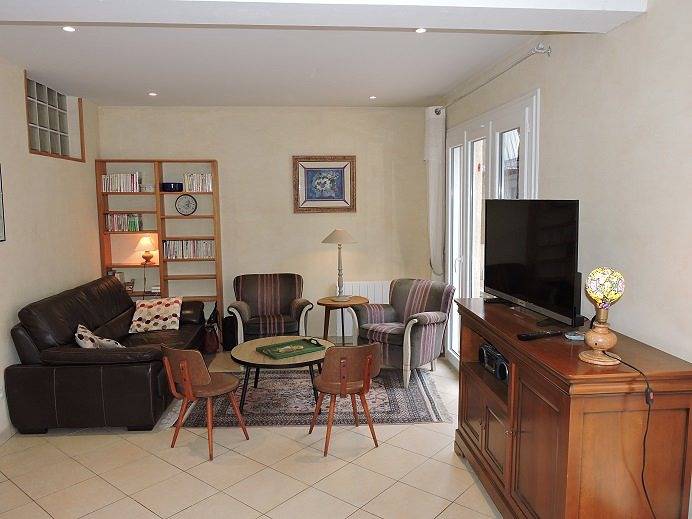 Gîte pour 6 personnes, avec terrasse et jardin à Vielle-Aure - 4