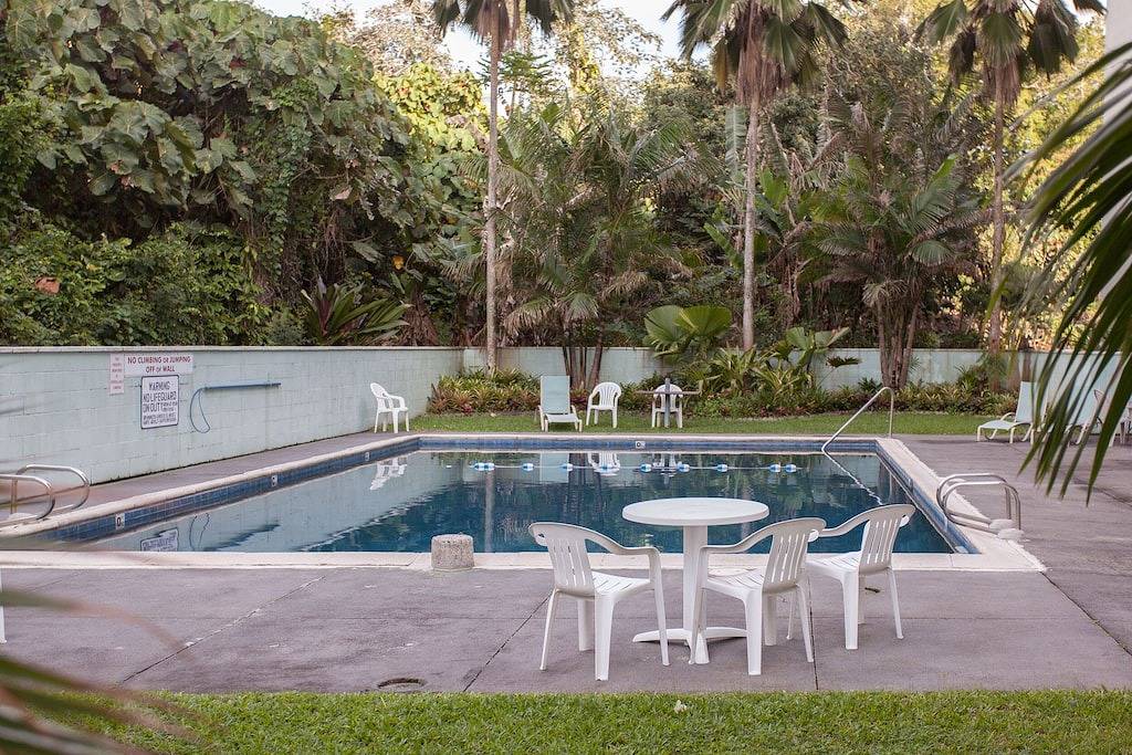 Ganze Wohnung, Maluhia Kahakai - Mauna Loa Ufer # 111 in Keaukaha, Hilo