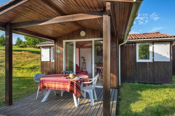 Gîte pour 4 personnes, avec terrasse et piscine à Fleurance - 2