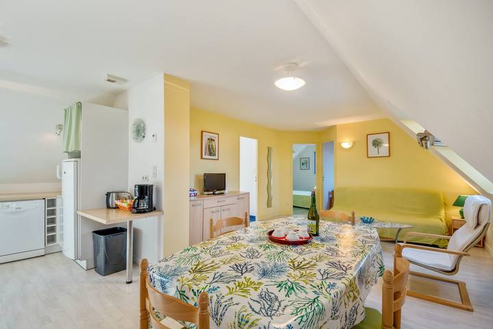 Gîte pour 4 personnes, avec terrasse à Arzon - 3