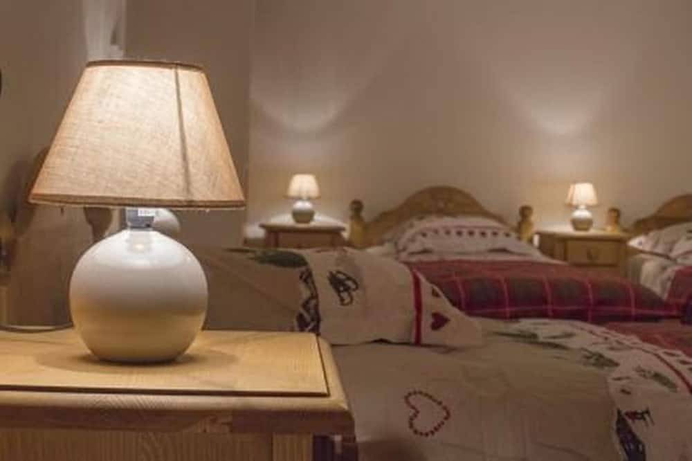 Appartement entier, Village situé au cœur du Parc Naturel Régional du Haut-Jura à un ave in Les Moussières, Parc naturel régional du Haut-Jura
