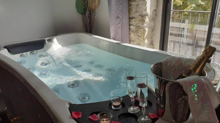 Chambre d’hôte pour 2 personnes, avec vue ainsi que sauna et jardin